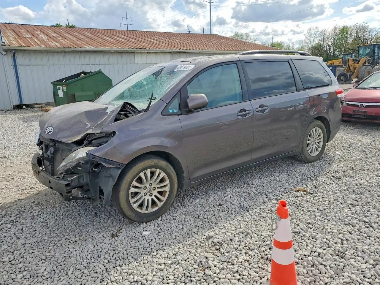 2013 TOYOTA SIENNA GRAY VIN: 5TDYK3DC5DS351766