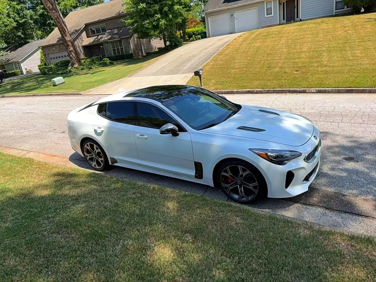 2019 KIA STINGER WHITE VIN: KNAE45LCXK6061463