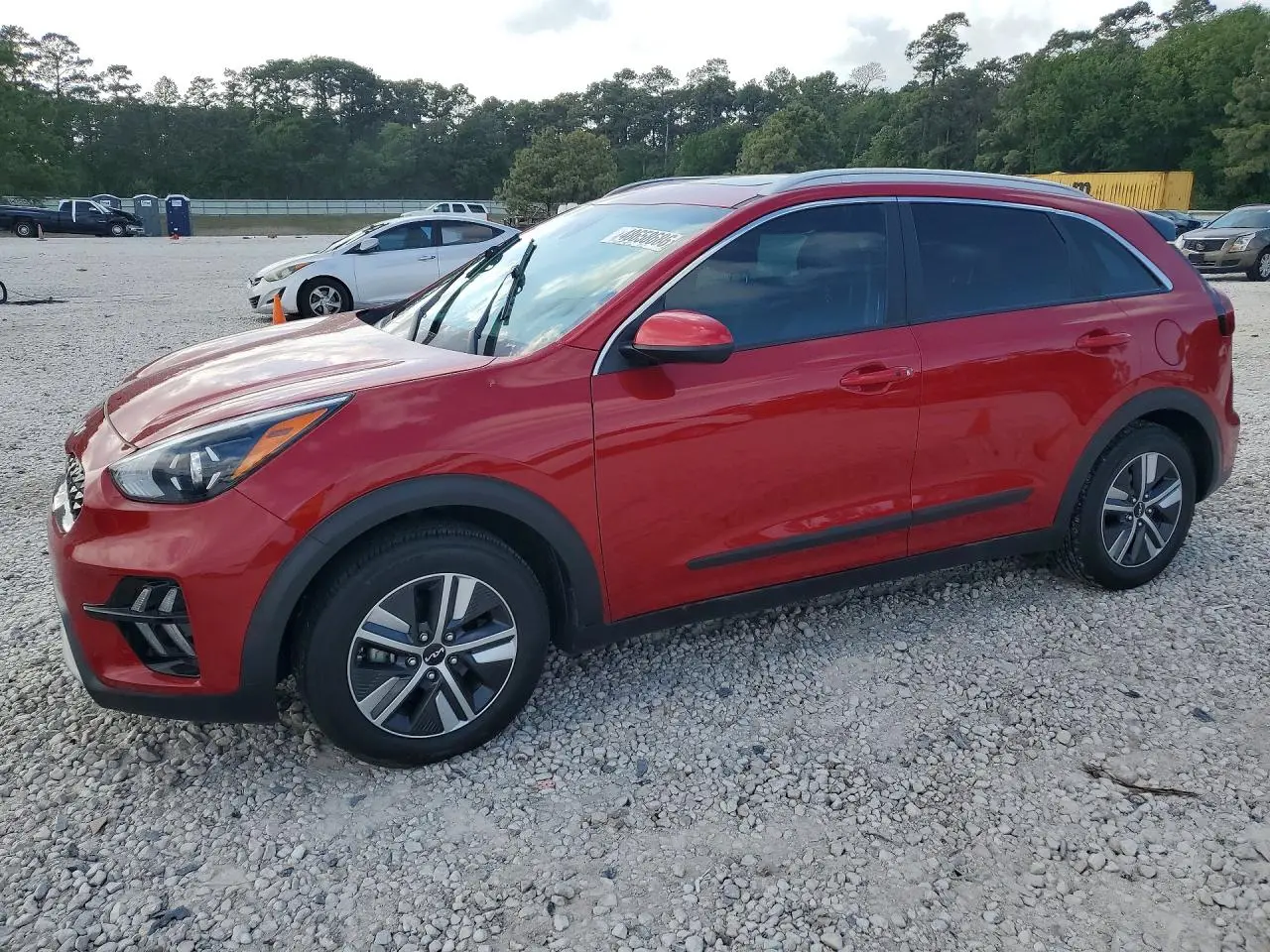 2022 KIA NIRO RED VIN: KNDCB3LC8N5512081