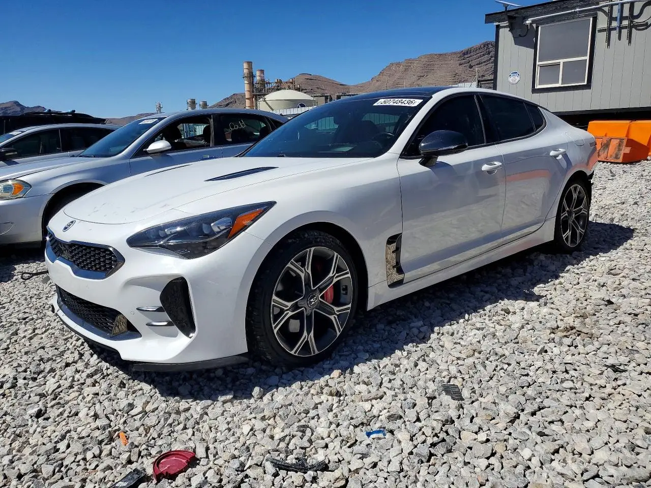 2019 KIA STINGER WHITE VIN: KNAE55LC9K6049351