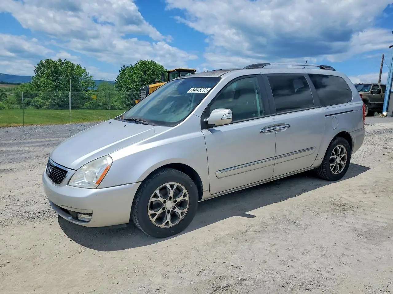 2014 KIA SEDONA SILVER VIN: KNDMH4C76E6547837