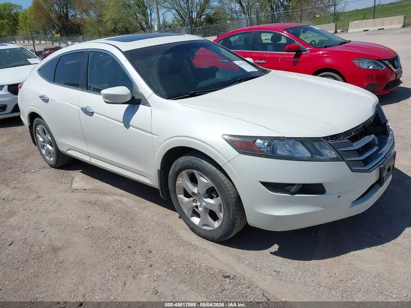 2012 HONDA CROSSTOUR White VIN: 5J6TF1H57CL006702