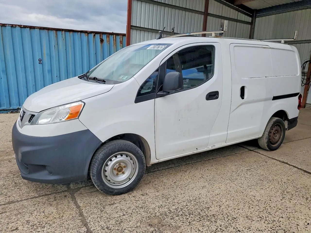 2015 NISSAN NV WHITE VIN: 3N6CM0KNXFK708393