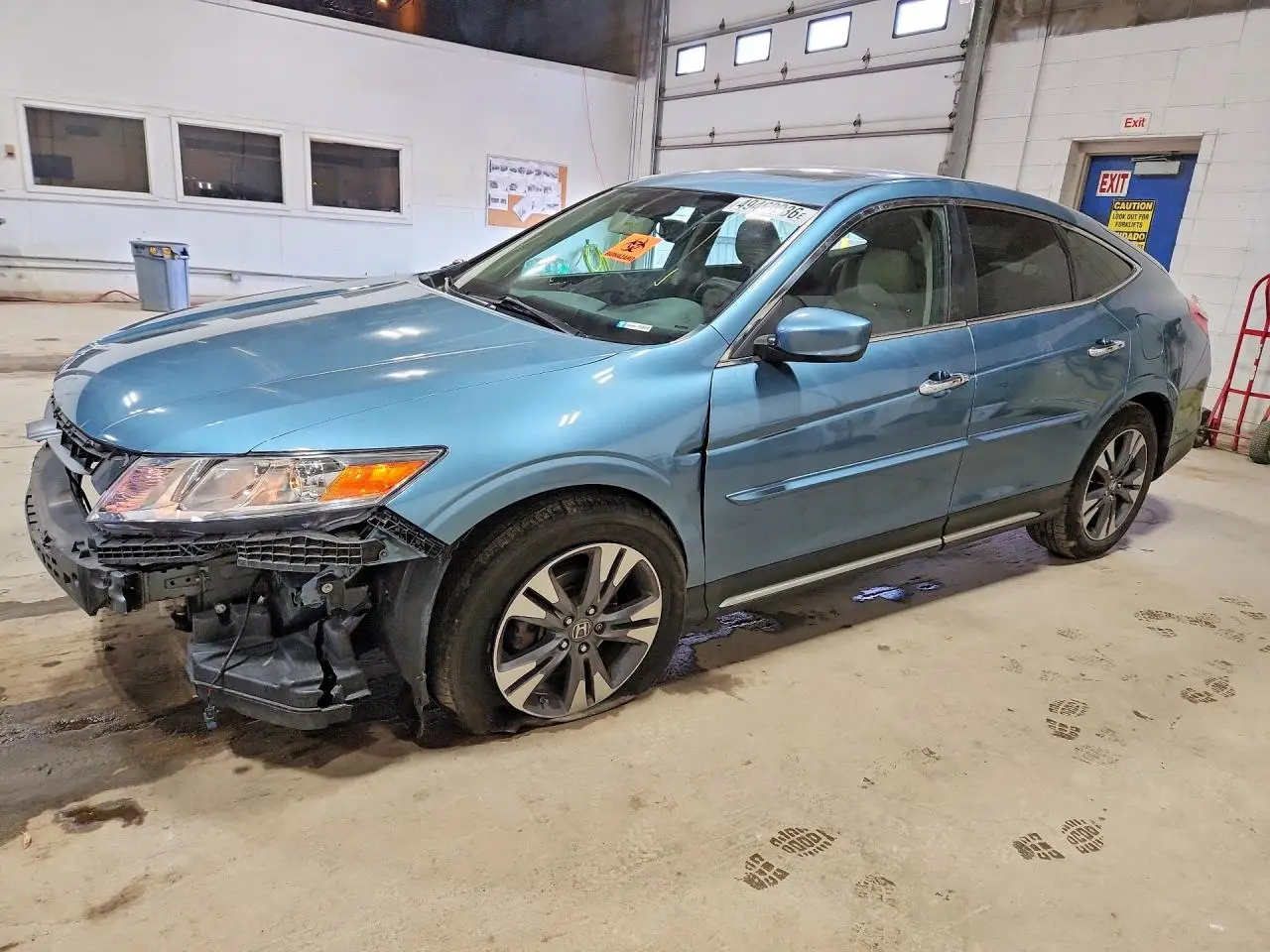 2015 HONDA CROSSTOUR BLUE VIN: 5J6TF2H57FL003566